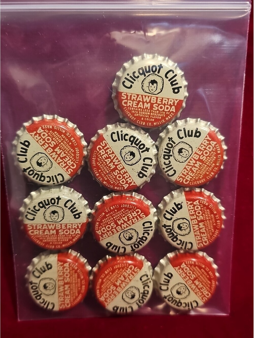 10 Vintage CLICQUOT CLUB Strawberry Cream Soda Cork Lined SODA BOTTLE CAPS